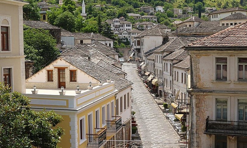 Eksperte nderkombetare kerkojne ndalimin e ndertimit te Bypass-it ne Gjirokaster